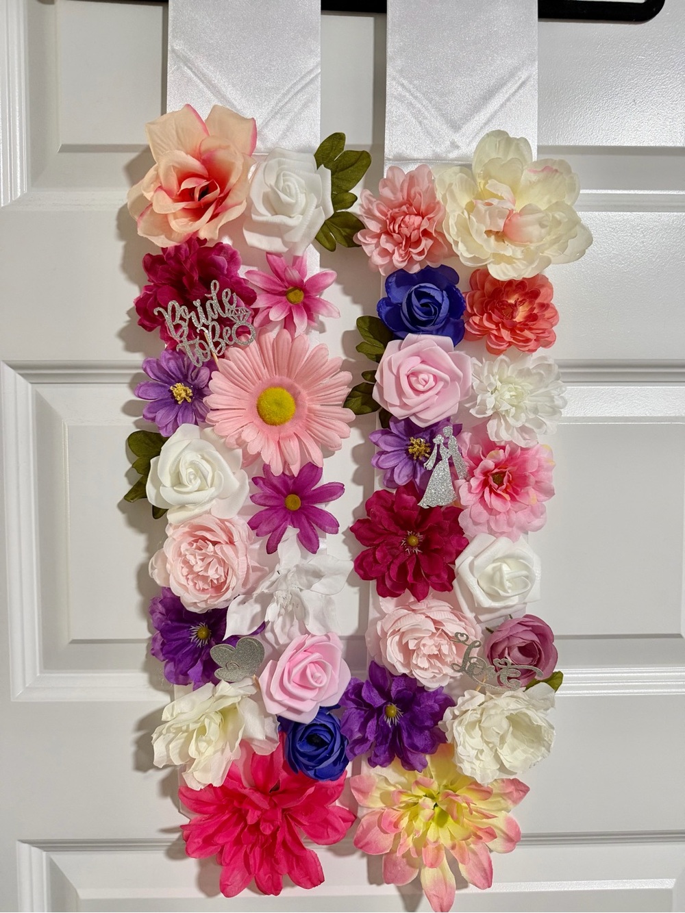 Bride To Be sash/Bridal Shower sash Bachelorette floral sash/lei